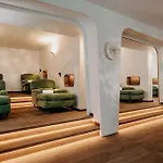 沃德豪斯奥赫伦巴克酒店 4*